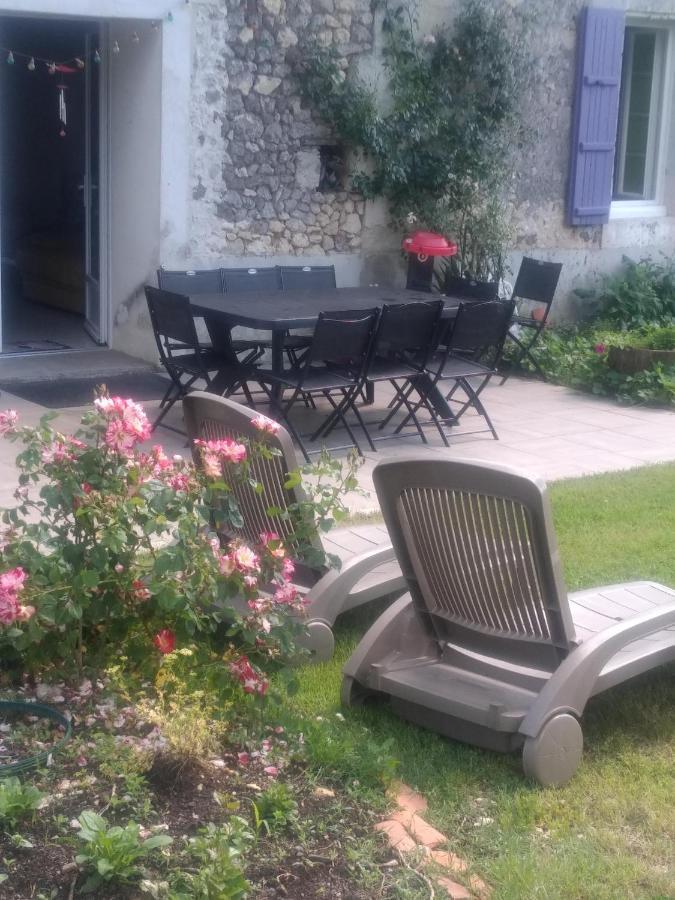 Maison De Campagne A La Ferme Pillac Εξωτερικό φωτογραφία