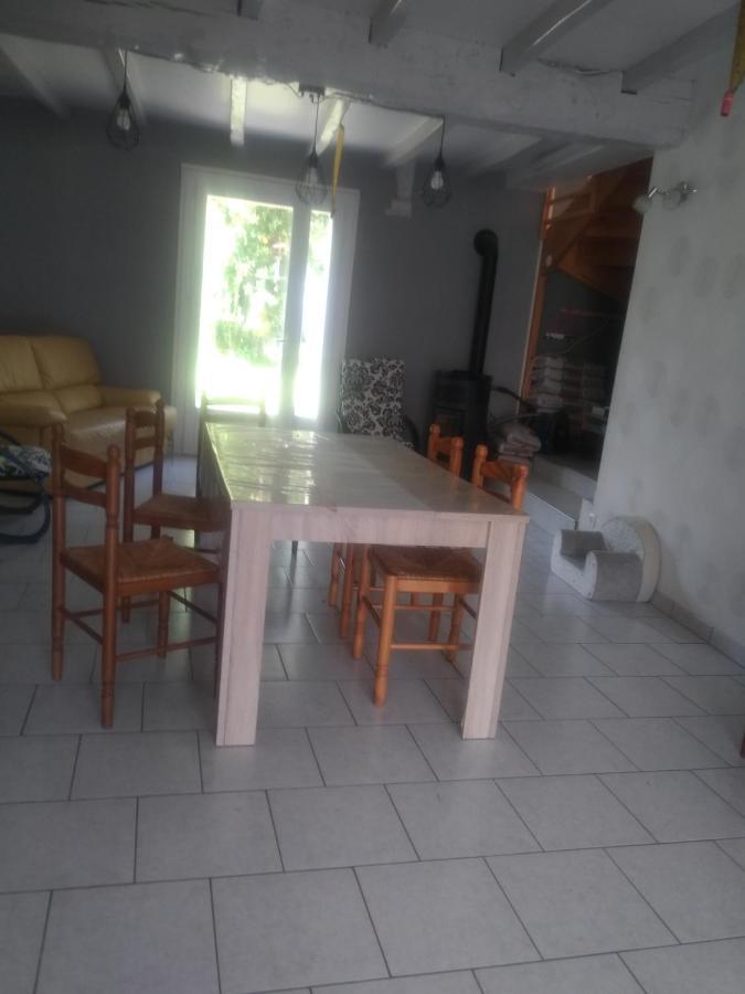 Maison De Campagne A La Ferme Pillac Εξωτερικό φωτογραφία